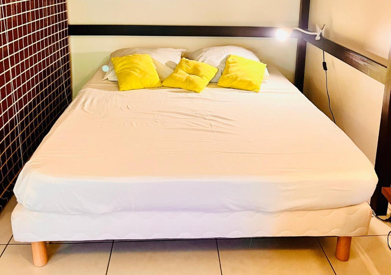 Studio Emeraude - Vue Mer - 6 Personnes Le Moule Exterior photo
