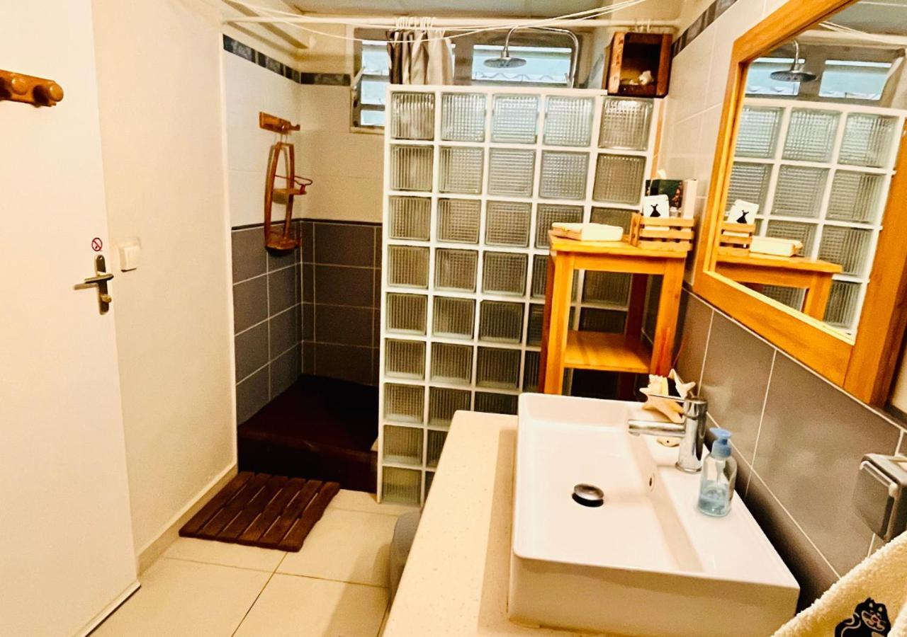 Studio Emeraude - Vue Mer - 6 Personnes Le Moule Exterior photo